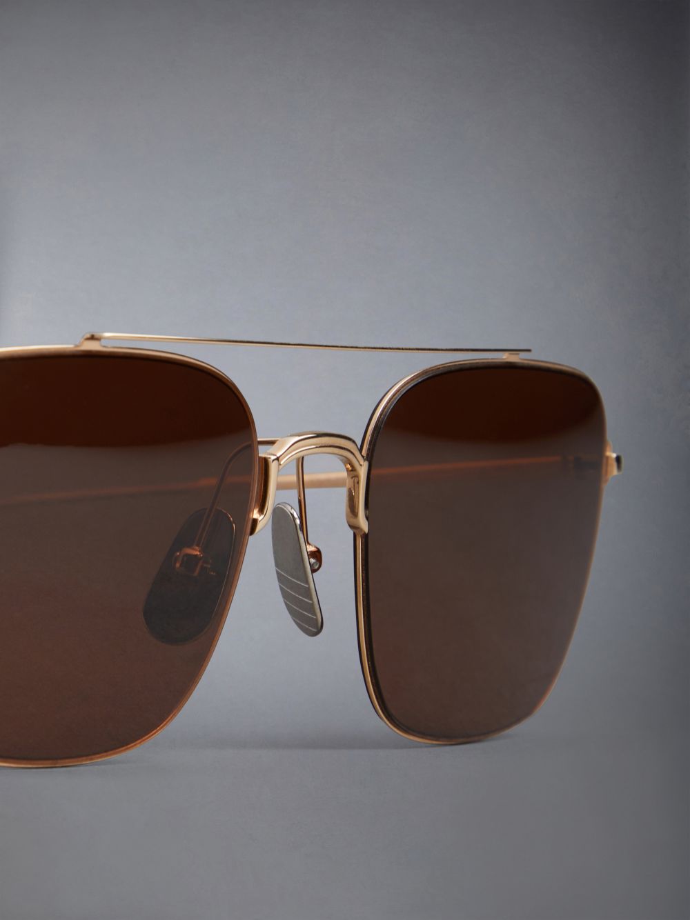 Óculos de Sol Thom Browne Titanium Aviator Feminino Douradas | OPQ92S17706