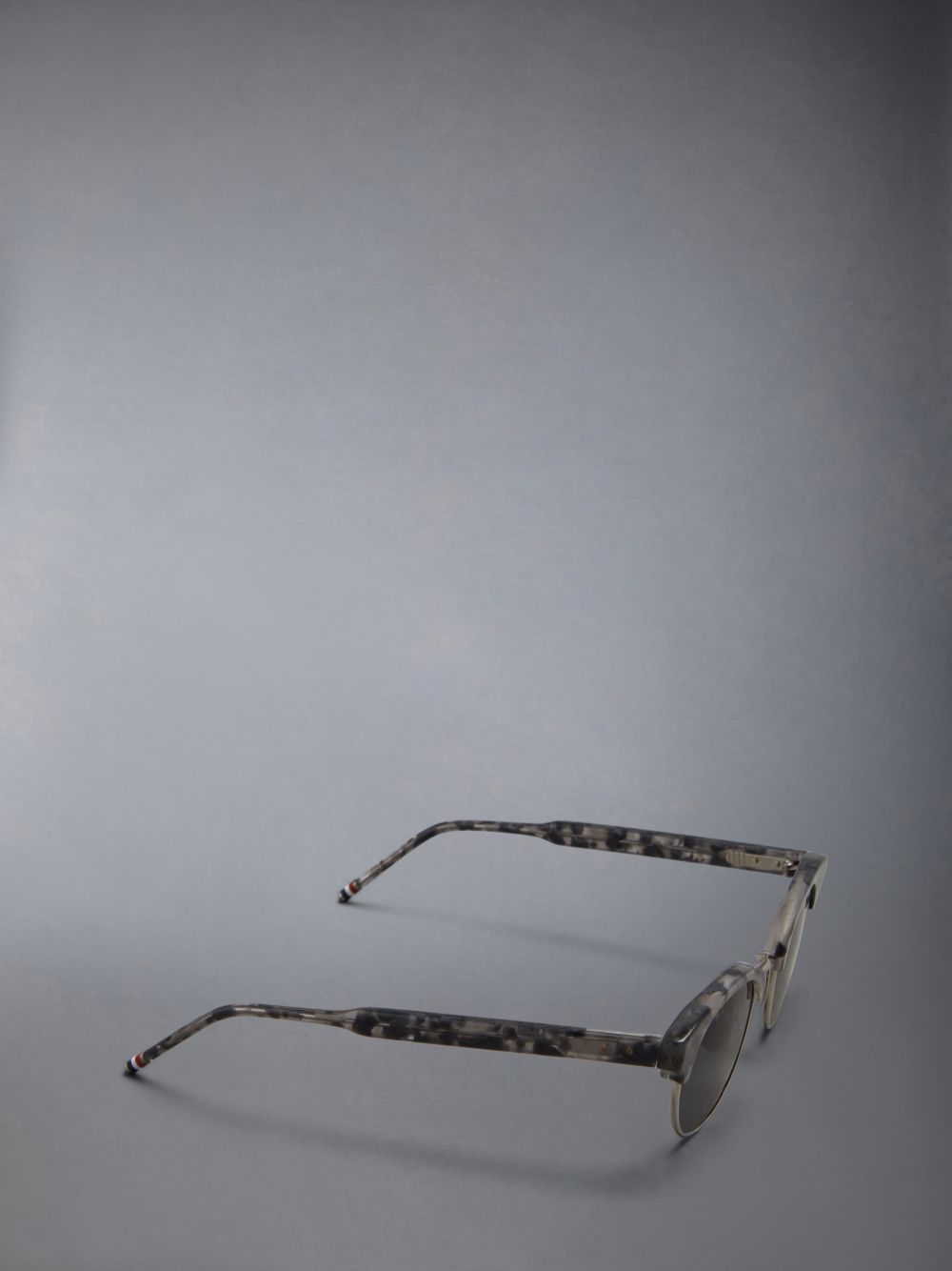 Óculos de Sol Thom Browne Tortoise Acetate And Titanium Oval Feminino Verdes | LEA21J90715