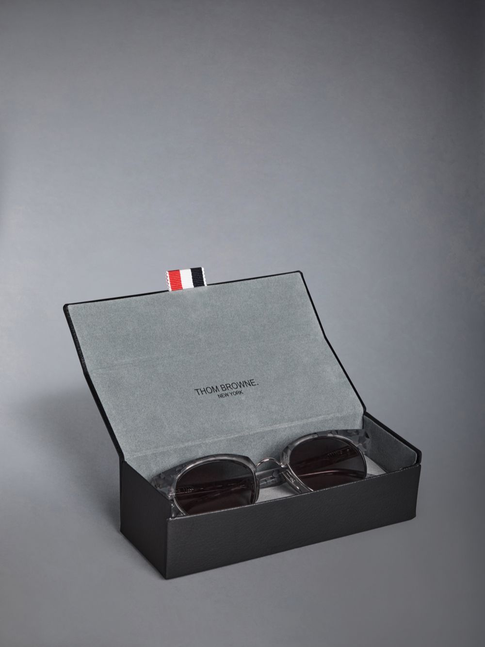 Óculos de Sol Thom Browne Tortoise Acetate And Titanium Oval Feminino Verdes | LEA21J90715